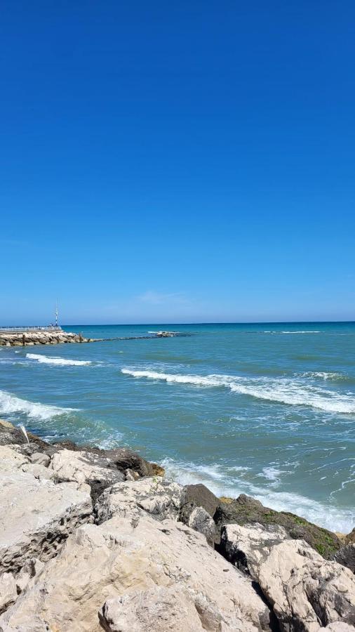 Hotel Metropol Pesaro Dış mekan fotoğraf