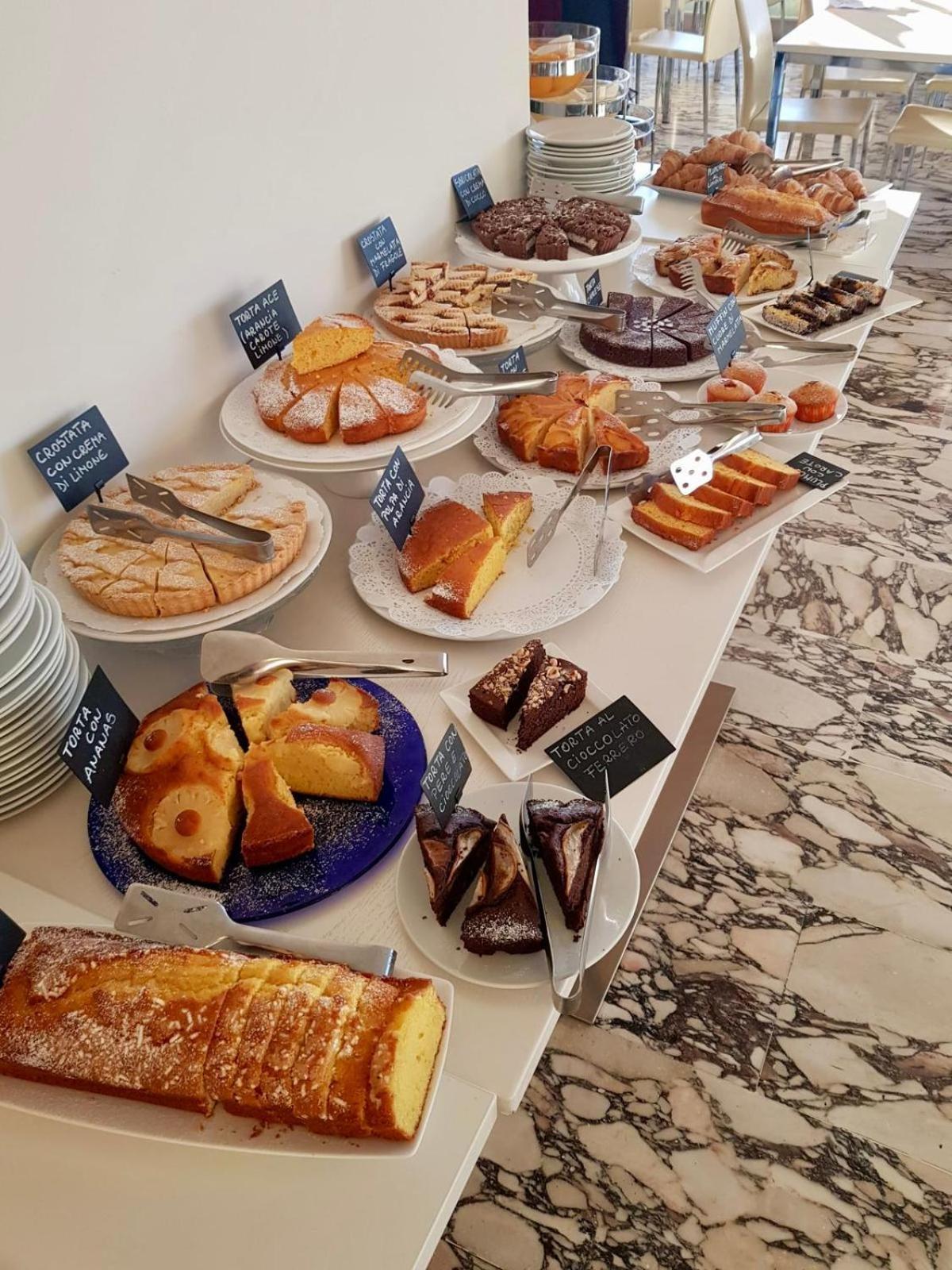 Hotel Metropol Pesaro Dış mekan fotoğraf